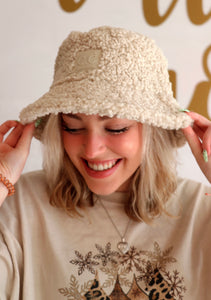 Sherpa Bucket Hat in Beige